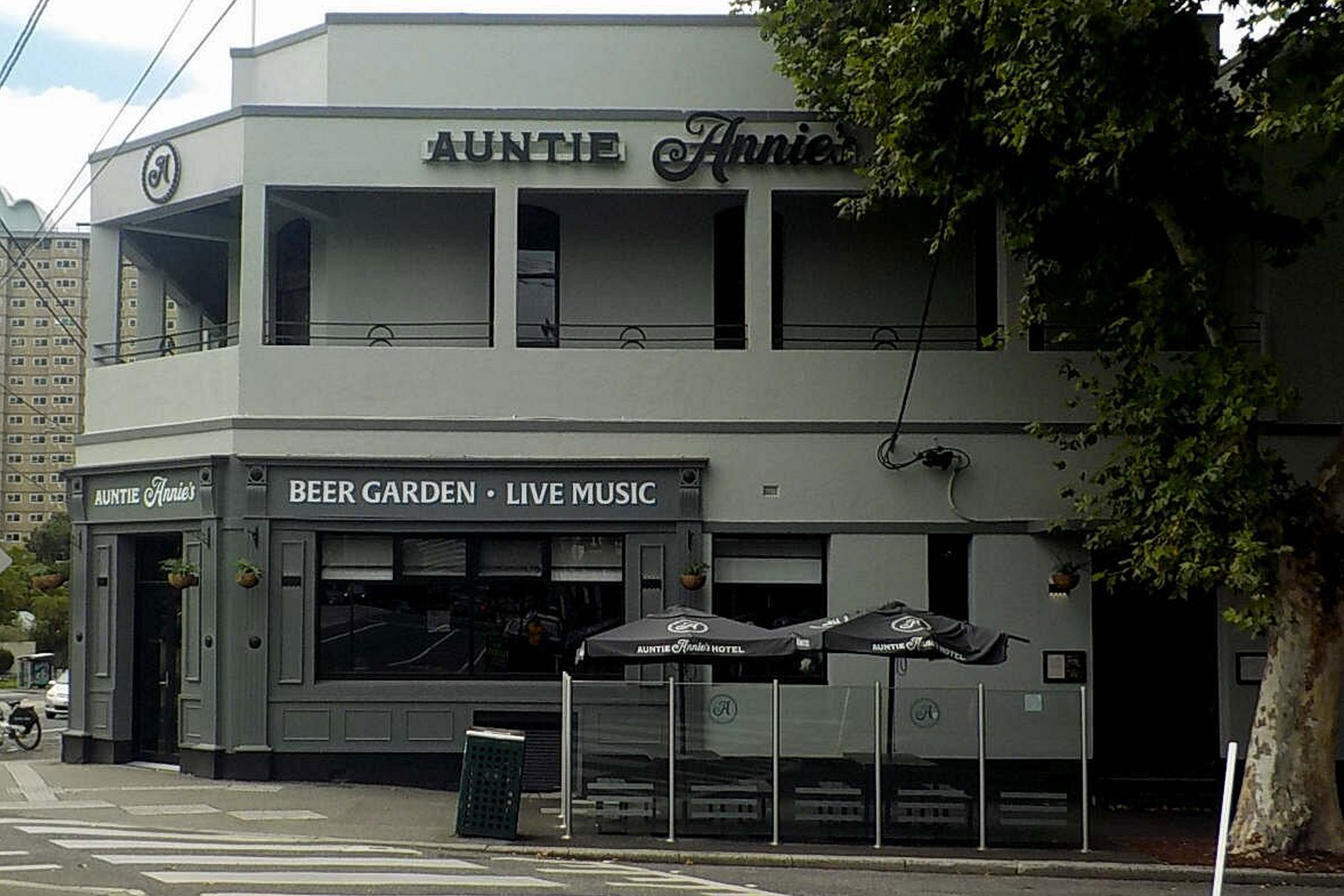 Auntie-Annies-Internal